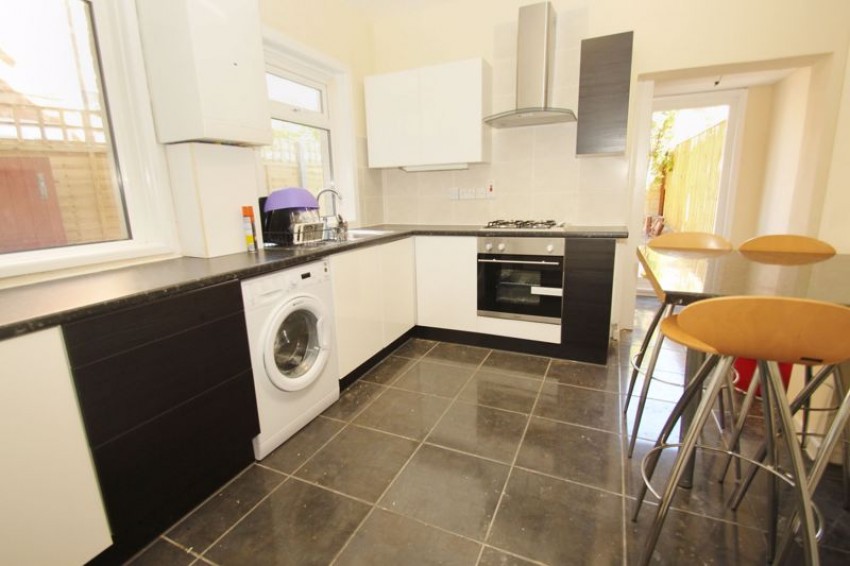 Images for Four Double Bedroom Refurbished Student House