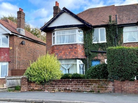 View Full Details for Tremona Road, Southampton, Hampshire, SO16