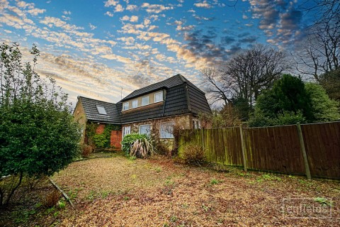 View Full Details for Chine Avenue, Southampton, SO19