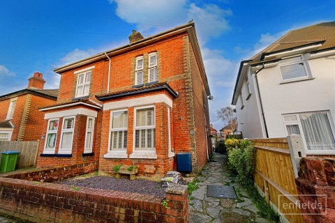 View Full Details for West Road, Southampton, SO19